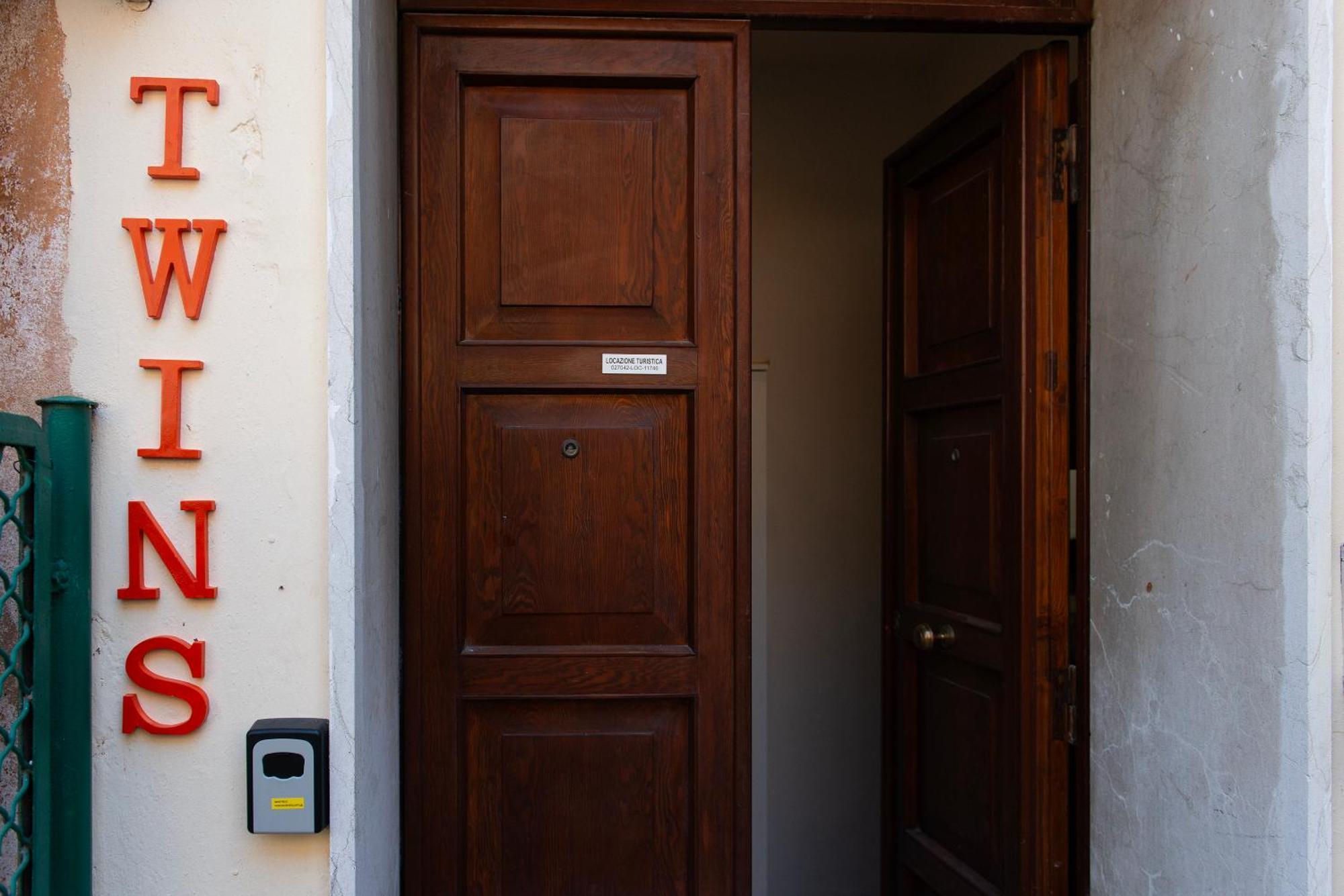 Twin Grande, Grazioso Pied-A-Terre A Veneziaアパートメント エクステリア 写真
